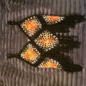 Large, vivid brand crocheted cover shirt